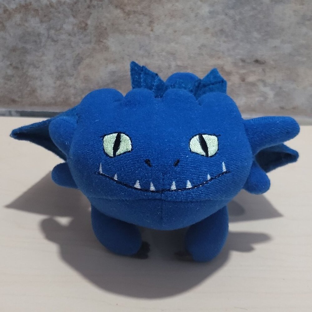 Toothless Night Fury Dragon Blue MIni Plush Toy 2010